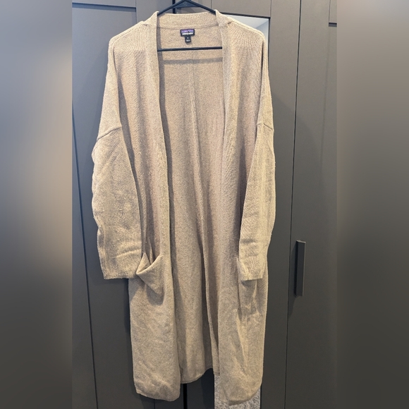 Patagonia Women's Long Cashmere Cardigan - Picture 5 of 8